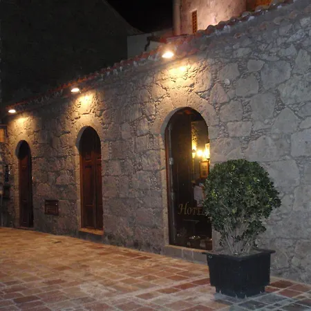 Fonda De La Tea Hotel