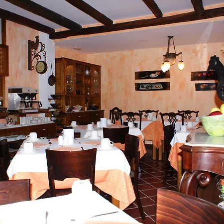 Fonda De La Tea Tejeda (Gran Canaria)
