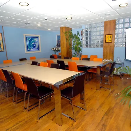 فندق Fonda De La Tea