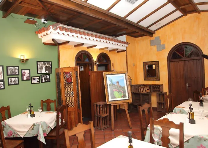 Hotel Fonda De La Tea 3*
