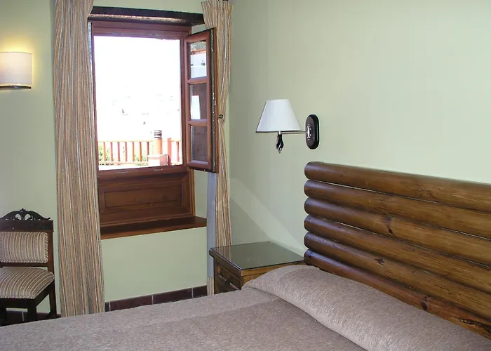 Hotel Fonda De La Tea 3*